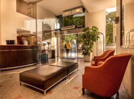 Gran Hotel Argentino Orlando Tourists