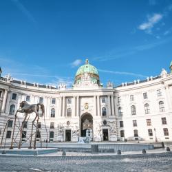 Hofburg, Vienna Orlando Tourists