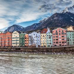 Innsbruck Orlando Tourists