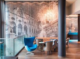 Motel One Wien-Hauptbahnhof Orlando Tourists
