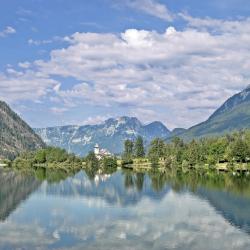 Salzkammergut Orlando Tourists