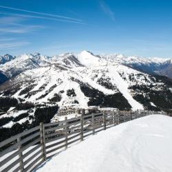 Stubai Glacier Orlando Tourists