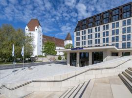 Maritim Hotel Ingolstadt Orlando Tourists