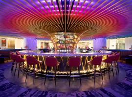 The Cumberland, London Orlando Tourists