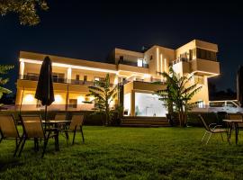 Airscape Hotel Free Shuttle From Athen's Airport Orlando Tourists
