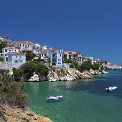 Skiathos Orlando Tourists