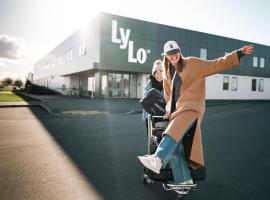 LyLo Christchurch Orlando Tourists