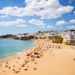 Albufeira Orlando Tourists