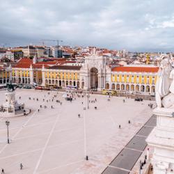 Commerce Square, Lisbon Orlando Tourists