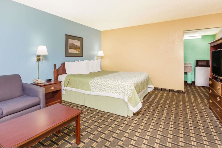 Days Inn By Wyndham Clayton - thumb 7