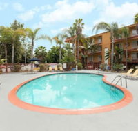 Days Inn by Wyndham Mission Valley Qualcomm Stadium/ SDSU - Orlando Tourists