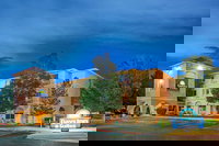 Days Inn  Suites by Wyndham Airport Albuquerque