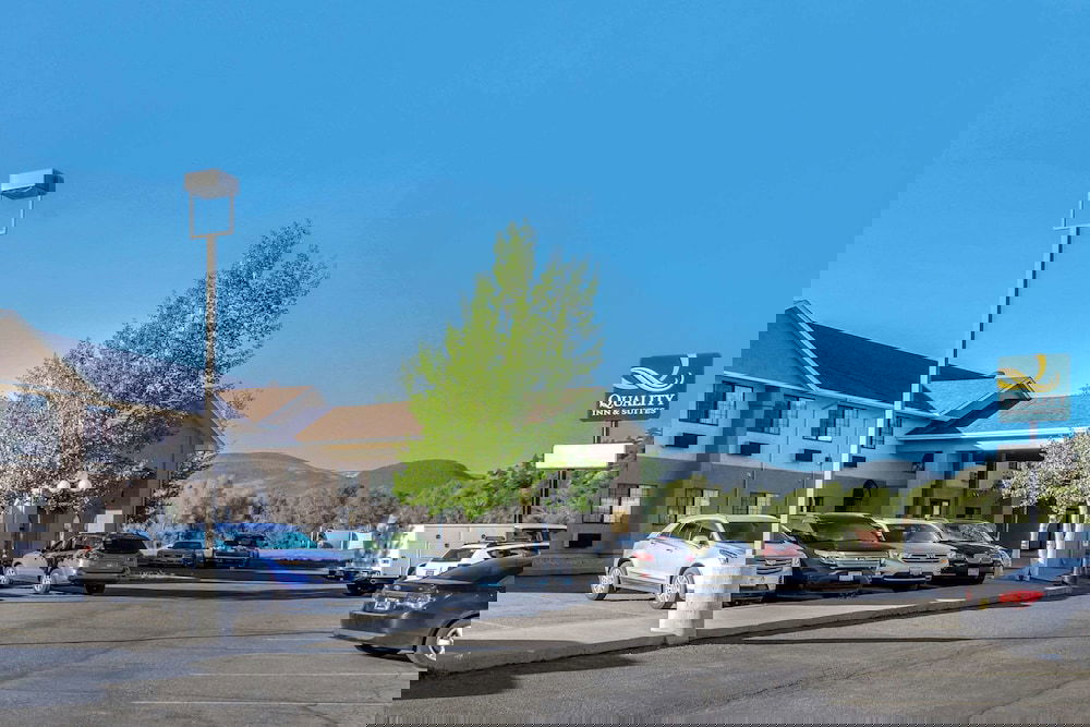 Quality Inn & Suites - thumb 4