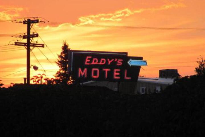 Eddys Motel - thumb 0