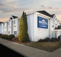 Microtel Inn  Suites by Wyndham Bethel/Danbury - Orlando Tourists