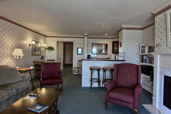 211 Water Street Inn - thumb 5