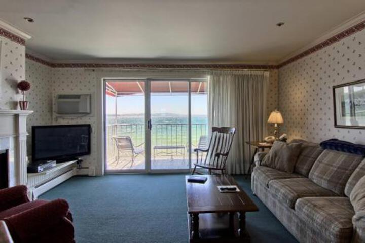 211 Water Street Inn - thumb 3