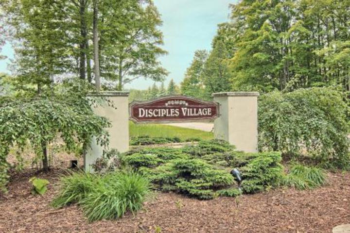 781 Disciples Village Condo - thumb 1