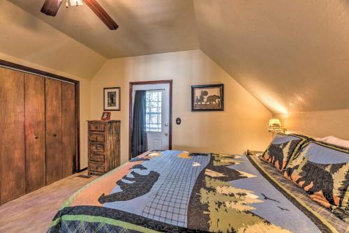 Quaint Cloudcroft Cabin With Stunning Forest Views! - thumb 4