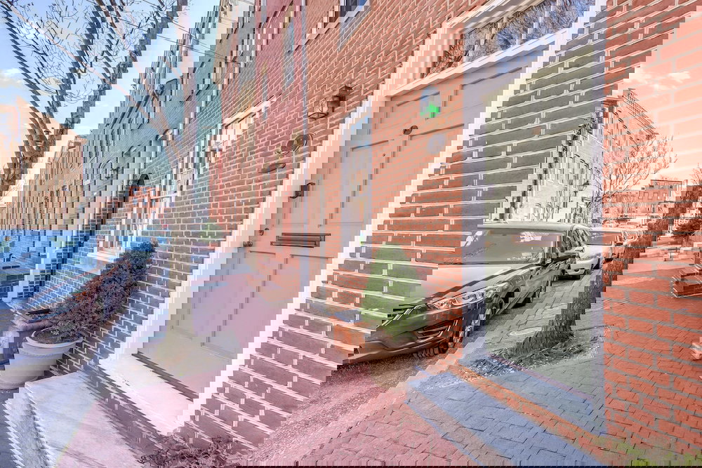 Historic Fells Point Home Steps From Waterfront - thumb 2