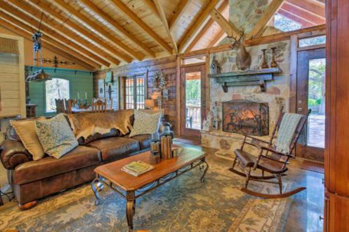 Beaver Creek Lodge Huntington Home W / Pond! - thumb 2