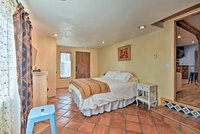 Cozy Blue Adobe with Steam Room 2 Mi from Taos