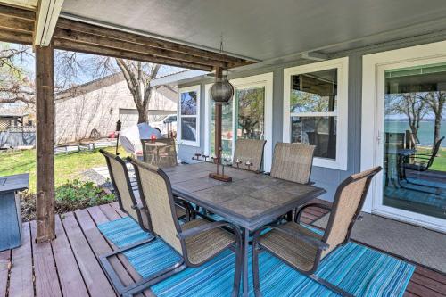 Bluffton Home W / Fire Pit Backyard Beach & Lake! - thumb 1