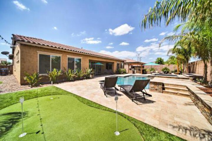 Chic Surprise Home W / Pool Hot Tub & Putting Green - thumb 3