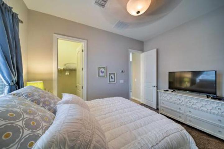 Chic Surprise Home W / Pool Hot Tub & Putting Green - thumb 1