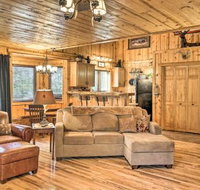 Cabin on Table Rock Lake with Hot Tub  Fire Pit - Orlando Tourists