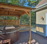 Pocono Mtns House w / Private Hot Tub  Amenities - Orlando Tourists