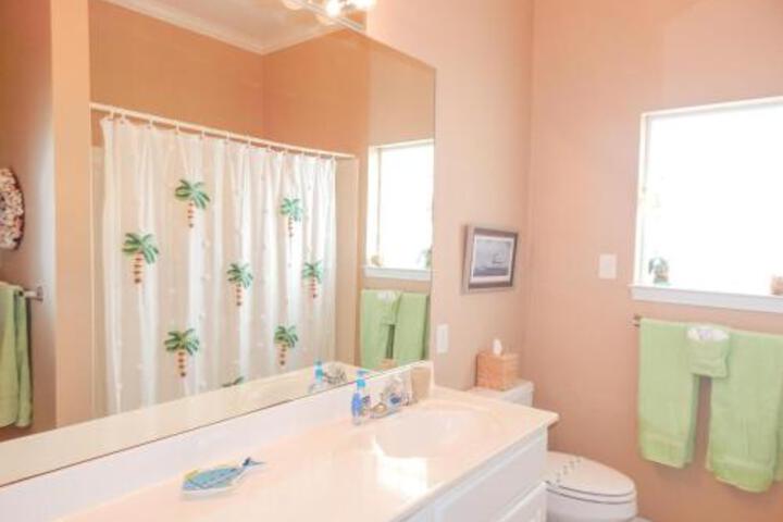 076 Beach Club 301 Unit A Home - thumb 5
