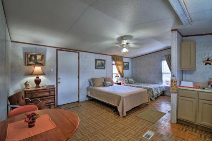 Quiet Utopia Cabin W / Deck & Walking Trails! - thumb 0