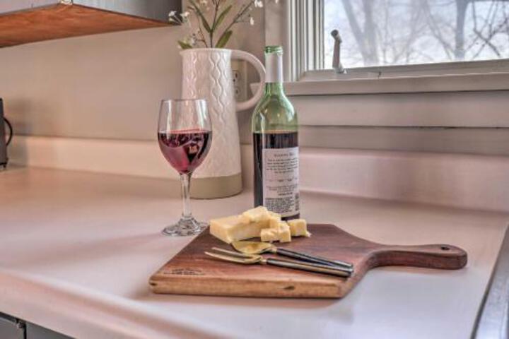 Renovated Cottage On Cayuga Lake Wine Trail - thumb 5