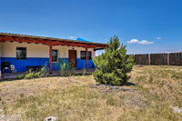 Cottage w / Patio  Grill 25Min to Taos Valley