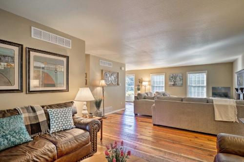 Spacious CaÃƒÂ±on City Retreat Events Welcome! - thumb 1
