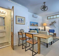 Walk to Beach from Chic Old Town Apt with Yard - Orlando Tourists