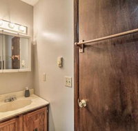 New Pocono Getaway w / BBQ 20 Mi to Camelback Mtn - Orlando Tourists