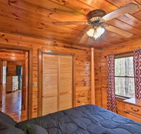 Little Rock Creek Retreat Cabin with Hot Tub - Orlando Tourists
