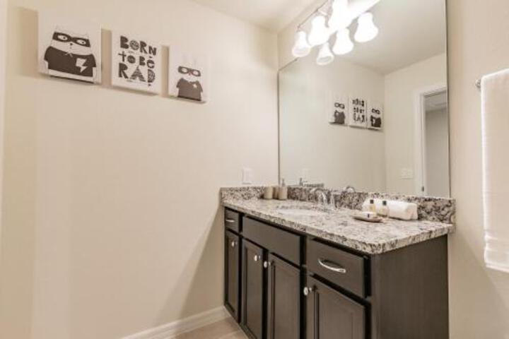 Extraordinary Home Near Disney With Game Room