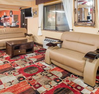 Super 8 by Wyndham Jacksonville - Orlando Tourists