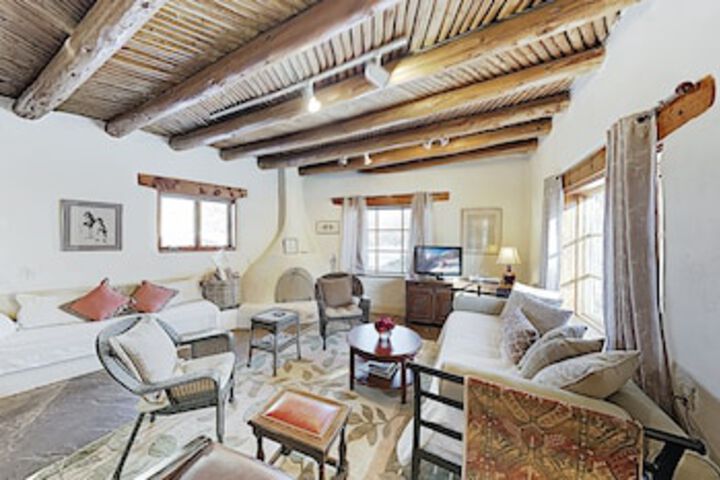 Charming Casa Verde At Lumina Gardens W / Hot Tub 2 Bedroom Cottage - thumb 0