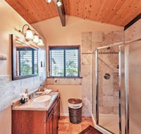 Cozy Volcano Studio w / Phenomenal Rainforest Views - Orlando Tourists