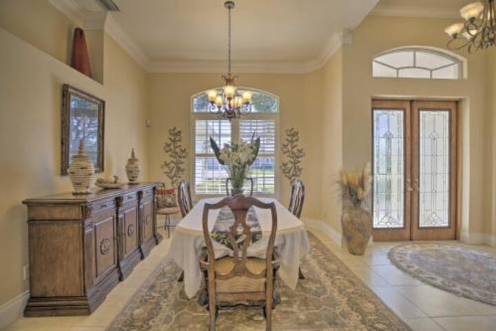 Waterfront Luxury Home With Private Dock Lanai - thumb 0