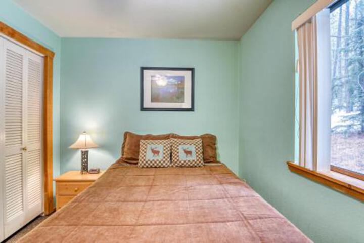 The Chamberlain Chalet - thumb 4