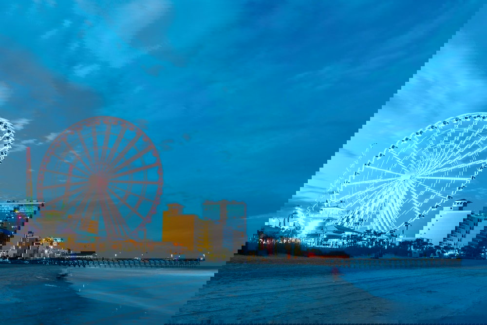 New Listing! Oceanfront W / Balcony & Pools 1 Bedroom Condo - thumb 0