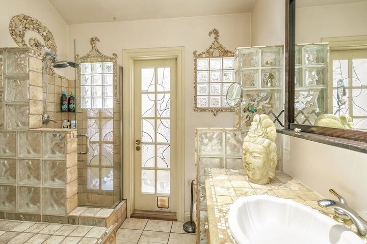 Unique Romantic 2br+loftatvenice Short / Long Stay 2 Bedroom Apts - thumb 6