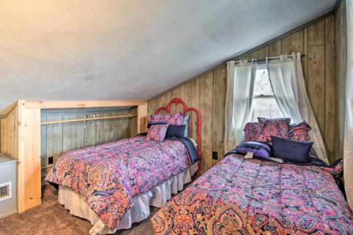 Scenic Family Escape In The Blue Ridge Mtns! - thumb 6