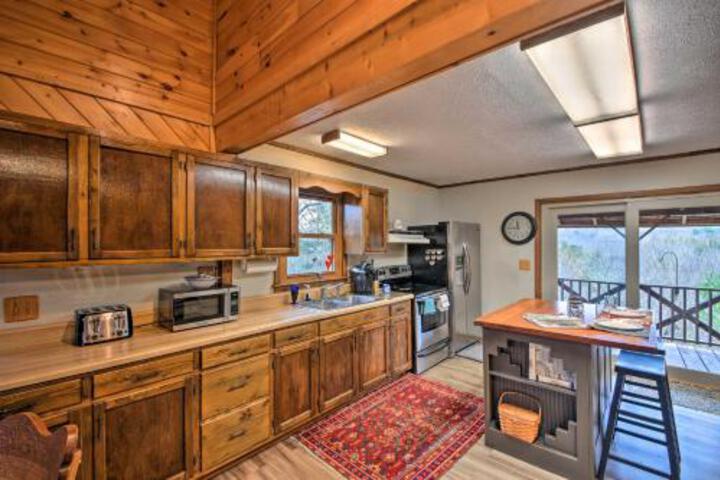 Scenic Family Escape In The Blue Ridge Mtns! - thumb 1