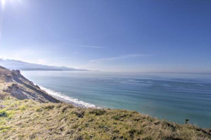 Quiet Sequim Home Walk To Dining & Festivals - thumb 3